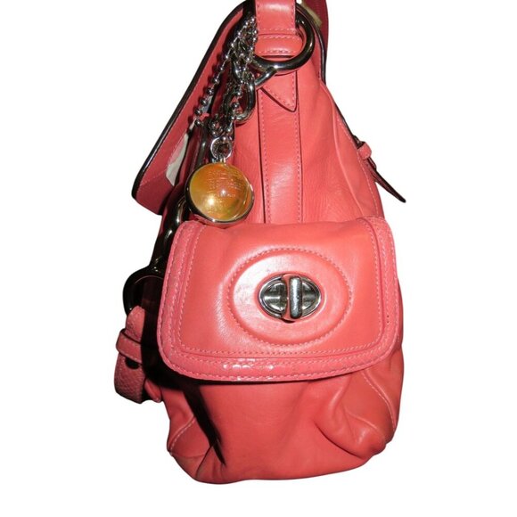 Coach 2009 Limited Edition Snakeskin Embossed Leather Sydney Turnlock Flap Bag - Picture 5 of 16